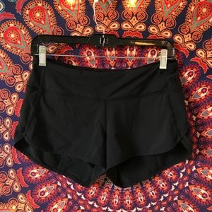 LULU LEMON SHORTS